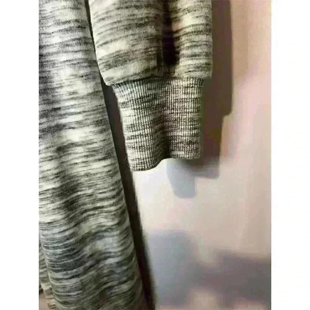 The Limited Women's Gray Knit Long Sleeve Sweater Dress XS Short Sheath - Picture 6 of 16